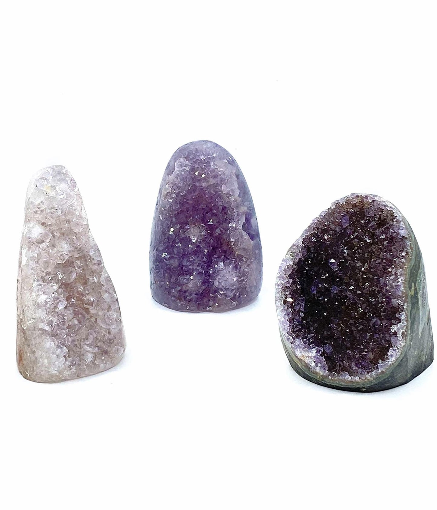 Viele geschliffene Regenbogen-Amethyst-Basis